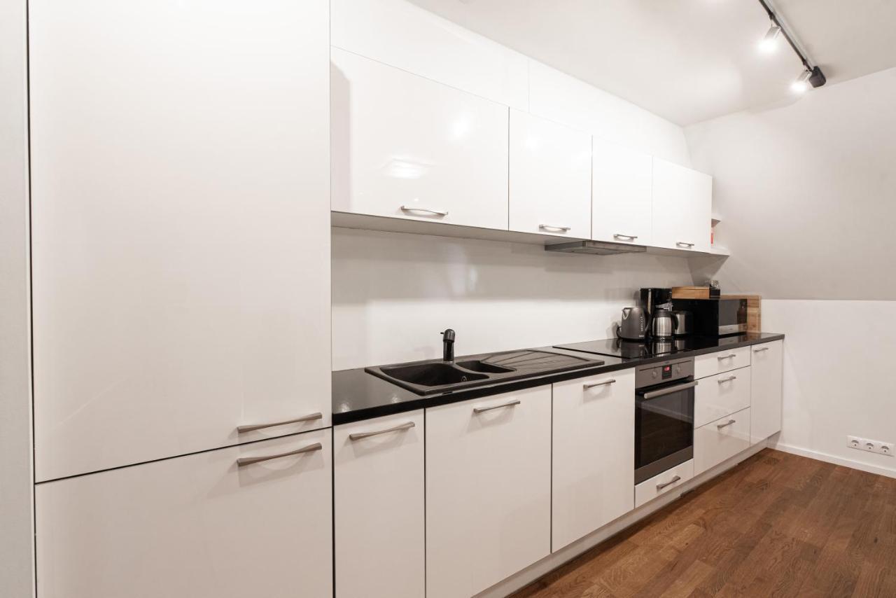 Airhome - Raekoja Plats Reval Esterno foto