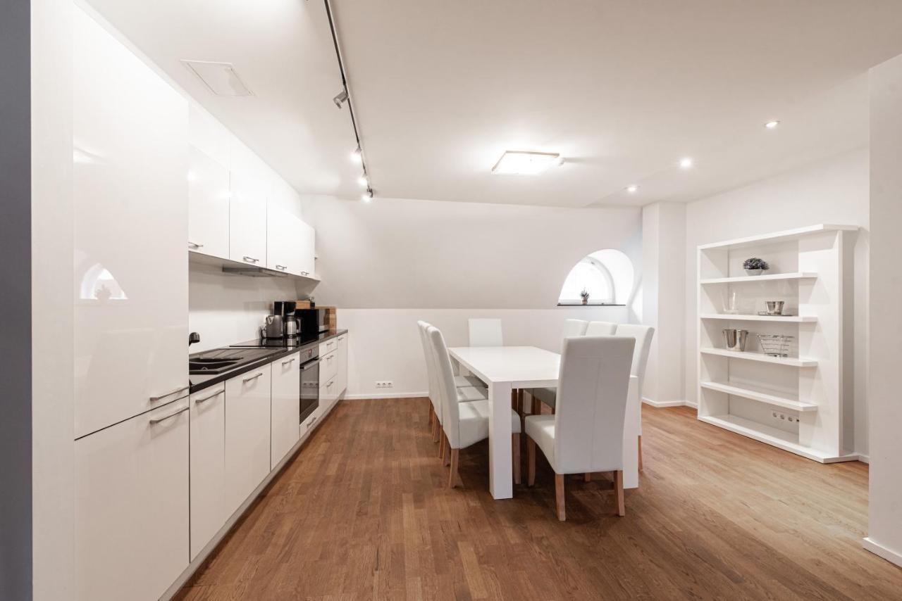 Airhome - Raekoja Plats Reval Esterno foto