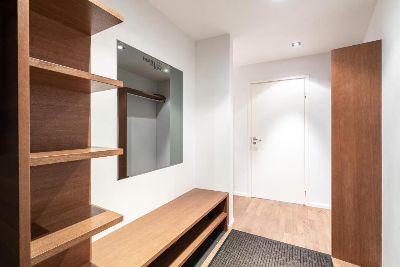 Airhome - Raekoja Plats Reval Esterno foto