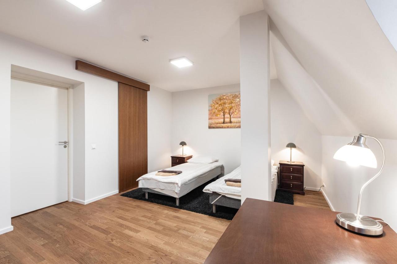 Airhome - Raekoja Plats Reval Esterno foto