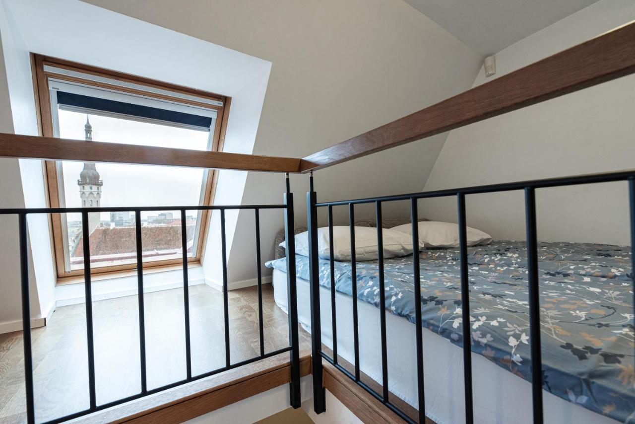 Airhome - Raekoja Plats Reval Esterno foto
