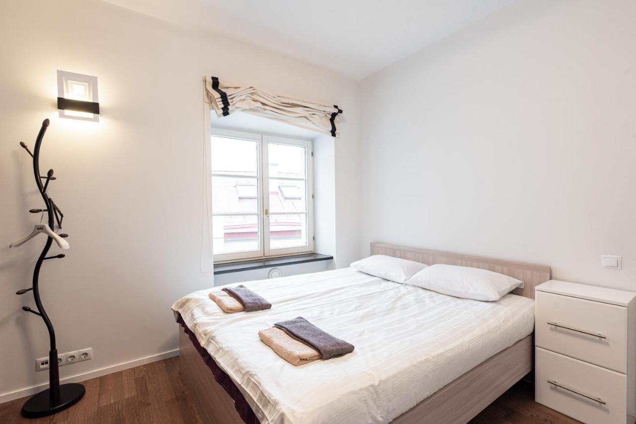 Airhome - Raekoja Plats Reval Esterno foto